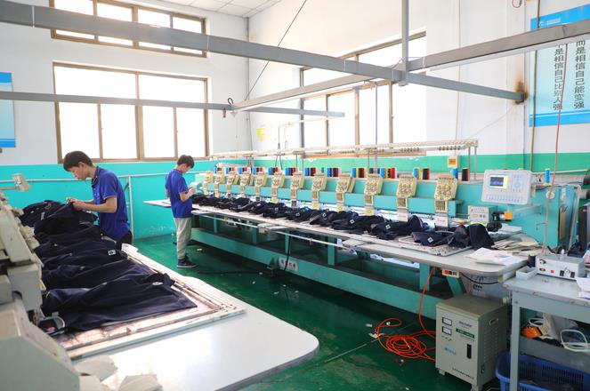 南京纯棉阻燃服厂家：打造安全防护新标杆